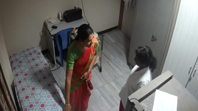 Tamil Aunty’s Nurse Apply Cream & Message On Clinic – Mallu Blowjob